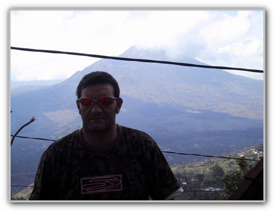 DJ in Bali May 05 1